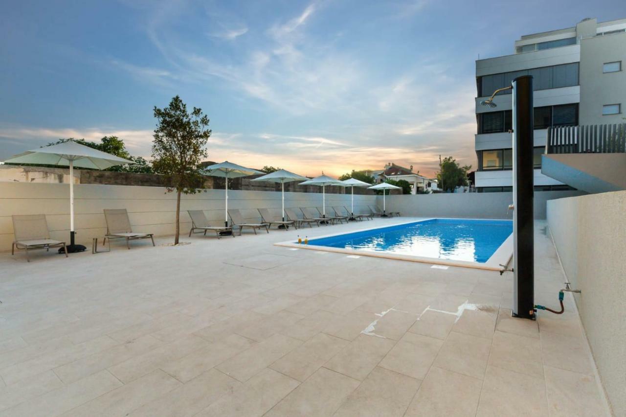 זאדאר Shell Luxury Residences With Pool And Whirlpool מראה חיצוני תמונה