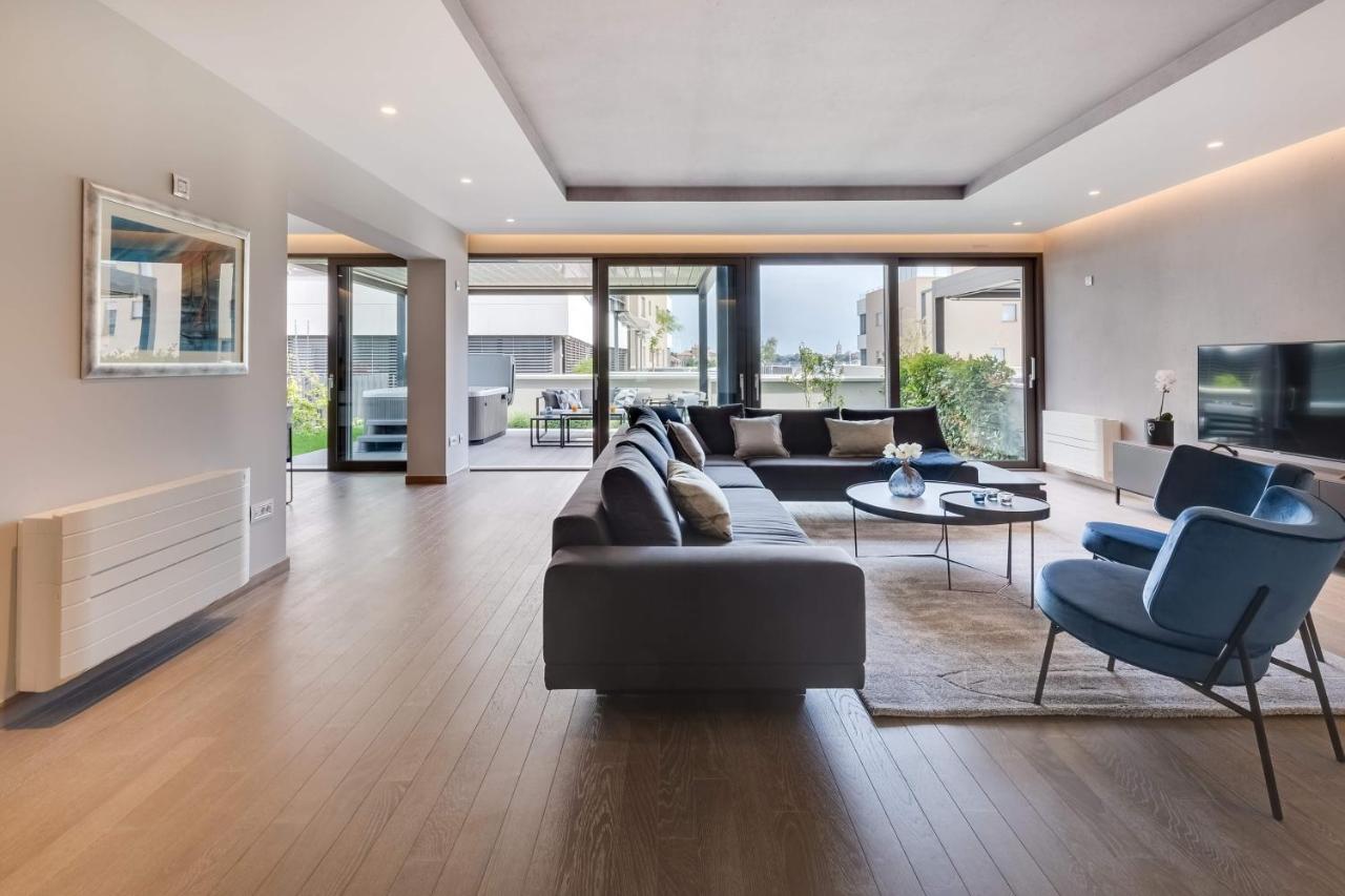 זאדאר Shell Luxury Residences With Pool And Whirlpool מראה חיצוני תמונה