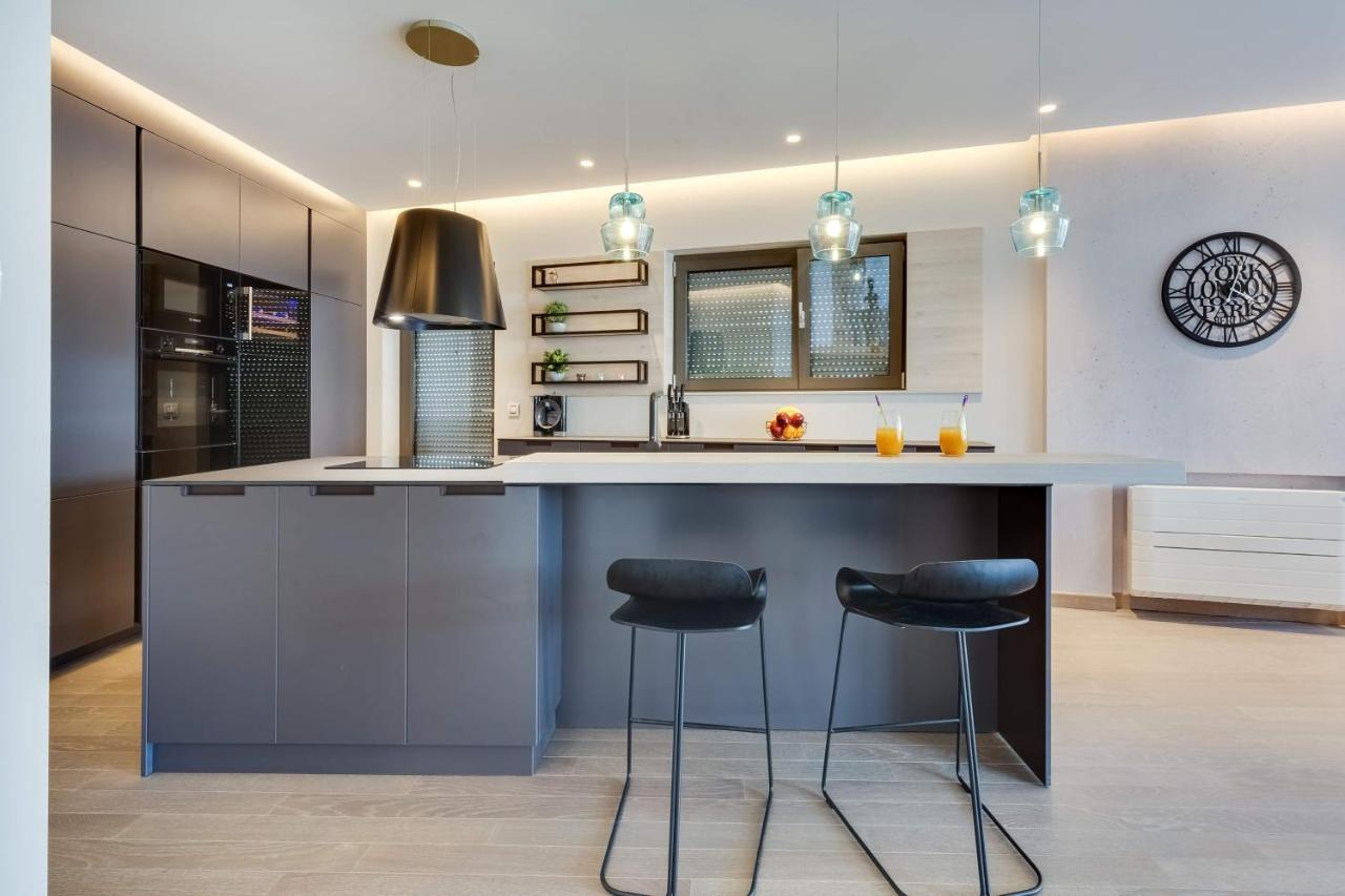 זאדאר Shell Luxury Residences With Pool And Whirlpool מראה חיצוני תמונה