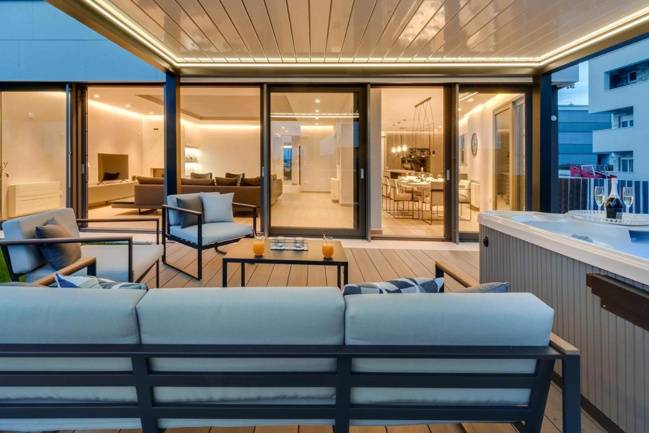 זאדאר Shell Luxury Residences With Pool And Whirlpool מראה חיצוני תמונה